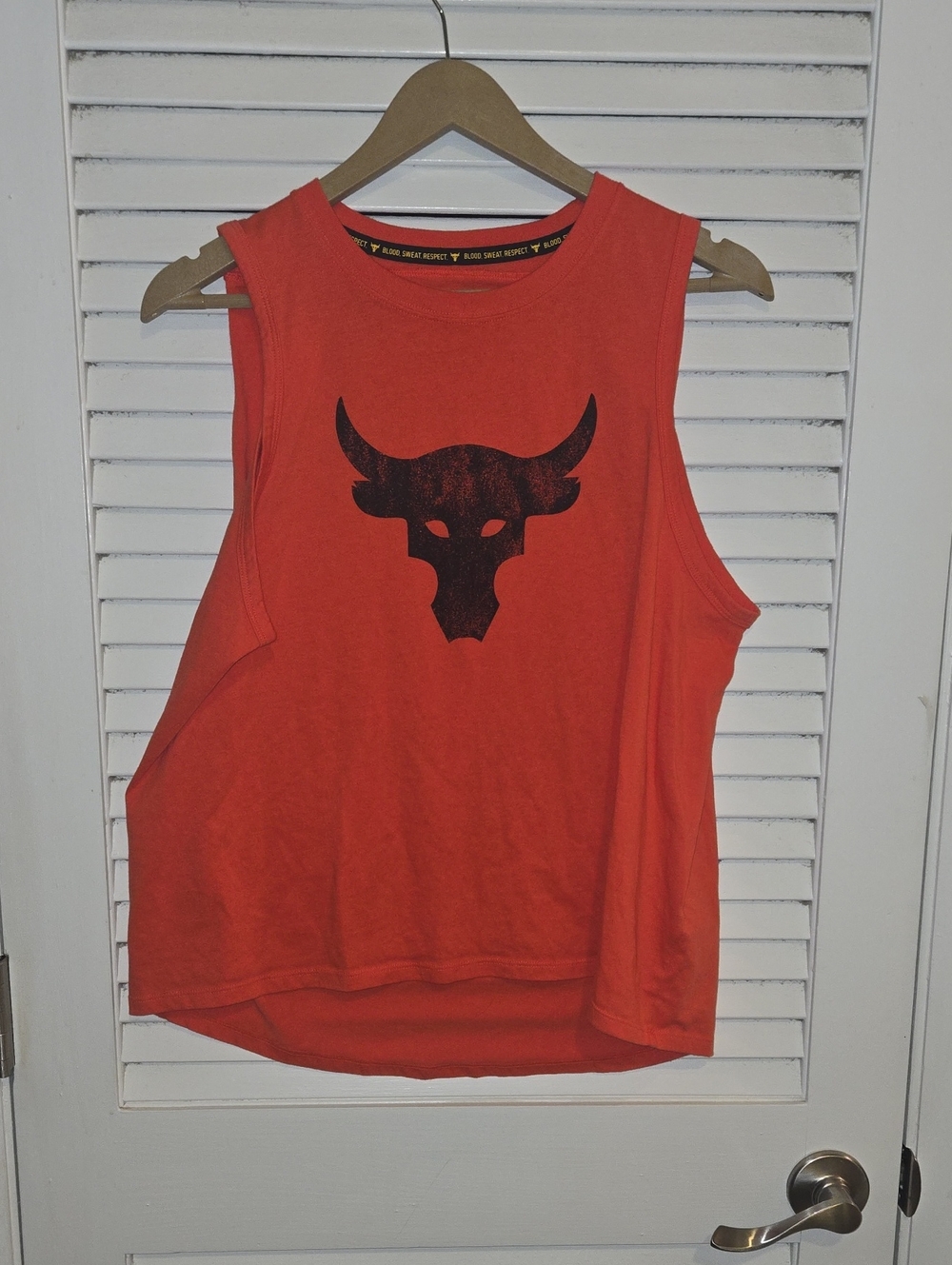 Nwot Under Armour Project Rock Muscle Tee with Black Bull Skull Graphic sz L